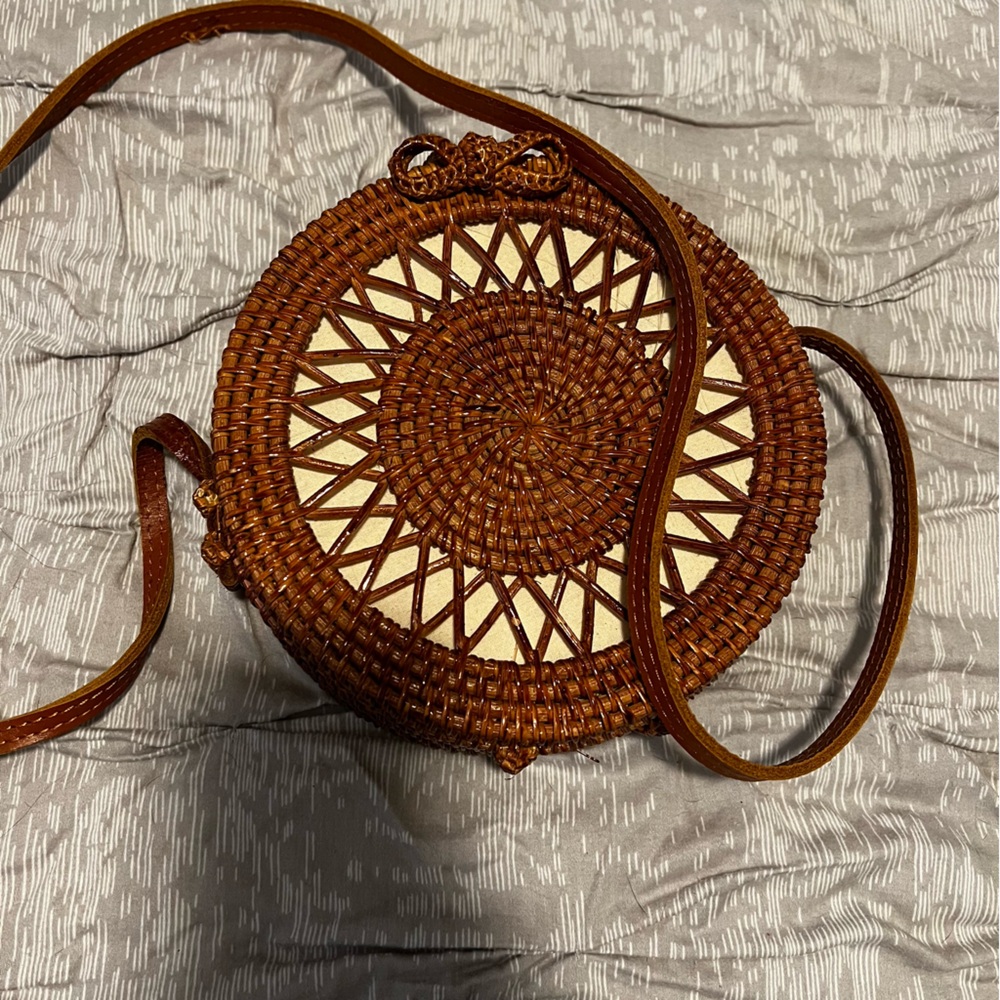 Round Rattan Crossbody - Picture 9 of 9